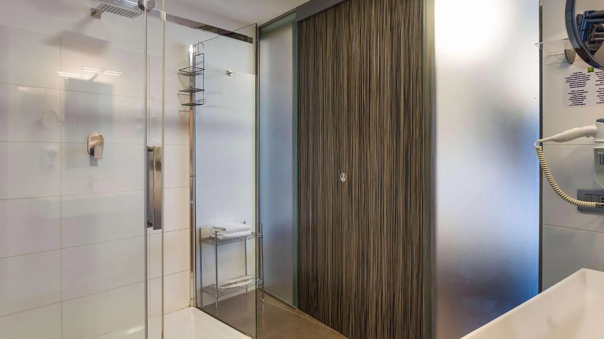 Hotel Ibis Styles Catania Acireale 4*,  Itálie