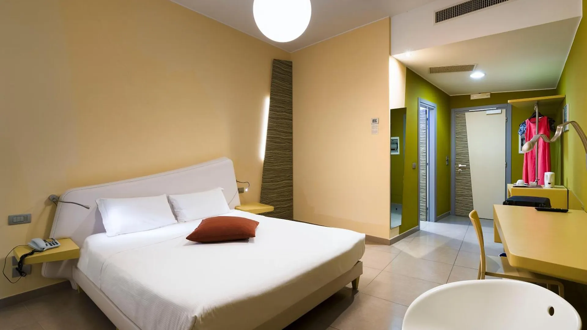 Ibis Styles Catania Acireale Hotel Italy